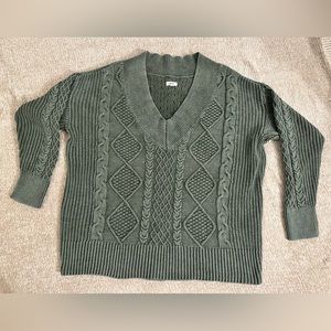 Aerie Oversized Cable Knit V-neck Sweater, Olive Green, Size Medium